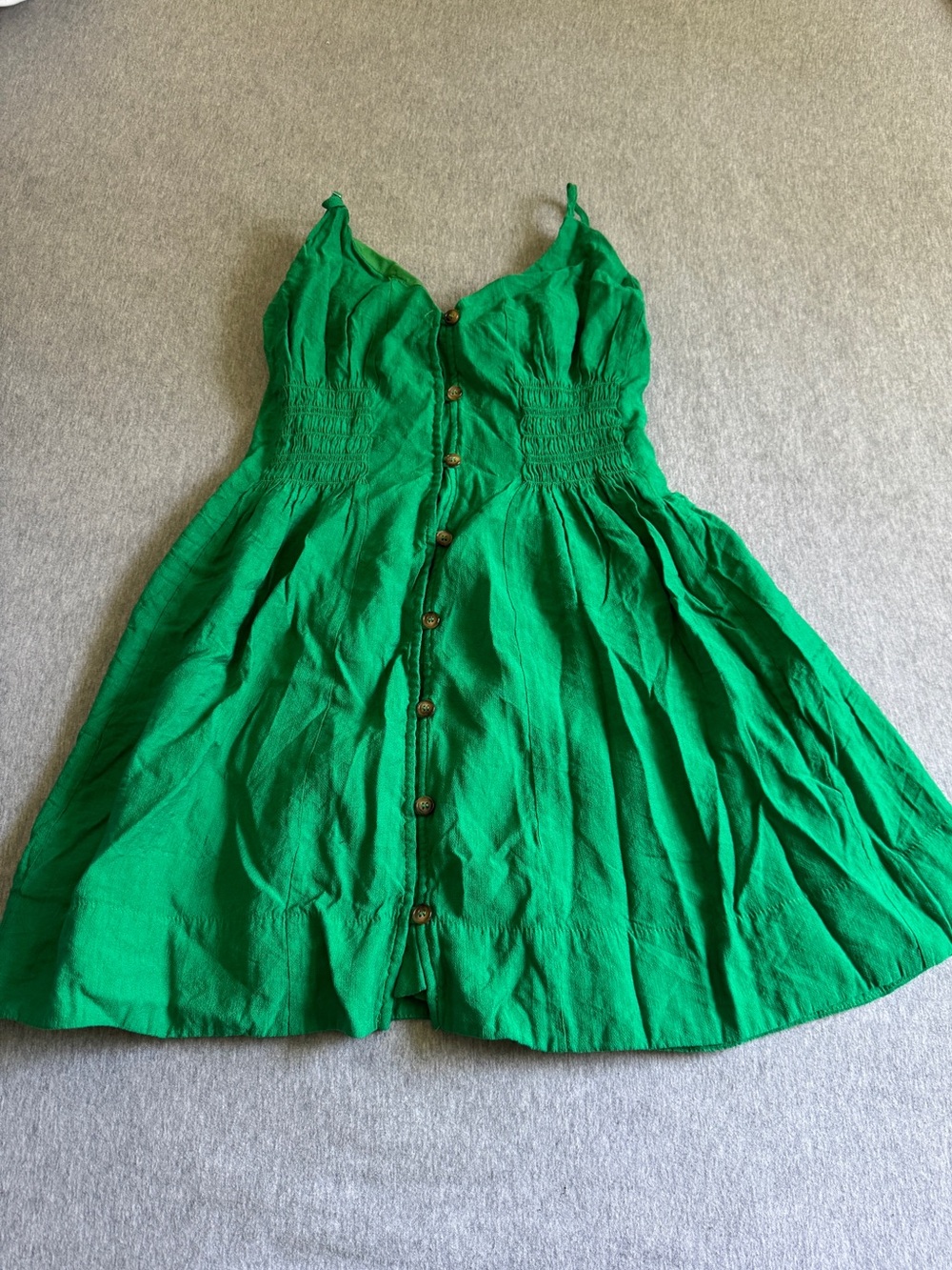 Lulu's Green Button-Front Sundress